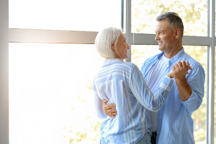 威龙:古代神话中的强大象征与现代文化的结合 威龙:古代神话中的强大象征与现代文化的结合